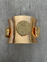 Load image into Gallery viewer, Golden Godess Gem Stone Bracelet
